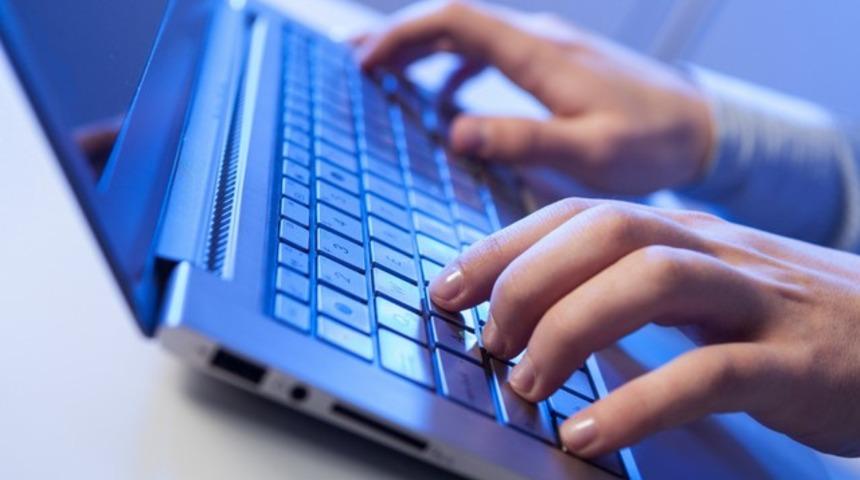 İnternet ve sağlıkla ilgili torba yasa kabul edildi