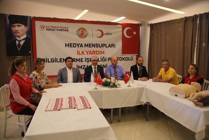 Adana'da gazetecilere yönelik ilk yardım eğitimi protokolü imzalandı G2