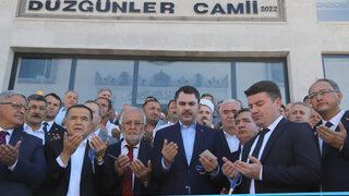 Bakan Kurum, Aksaray'da cami açılışı yaptı, esnafı ziyaret etti