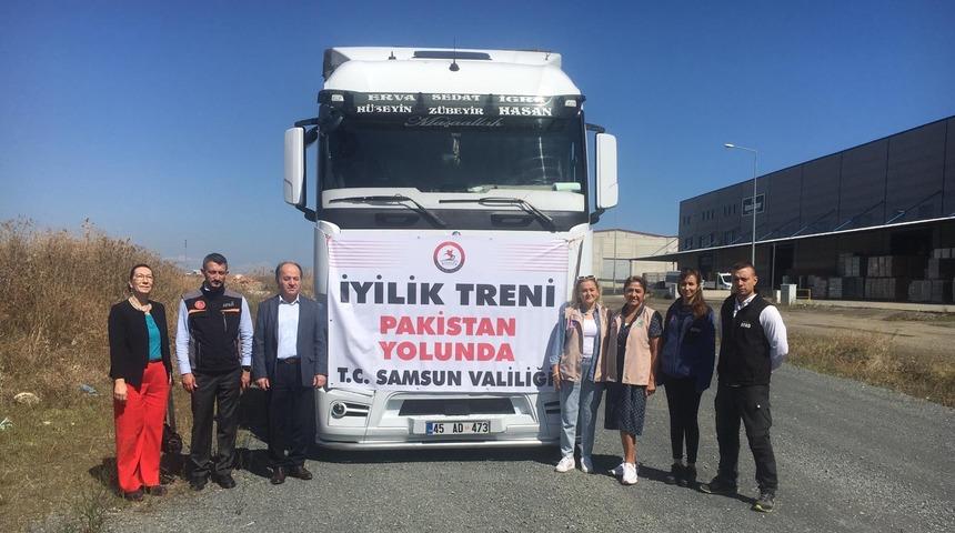Samsun'dan Pakistan'daki sel bölgesine yardım
