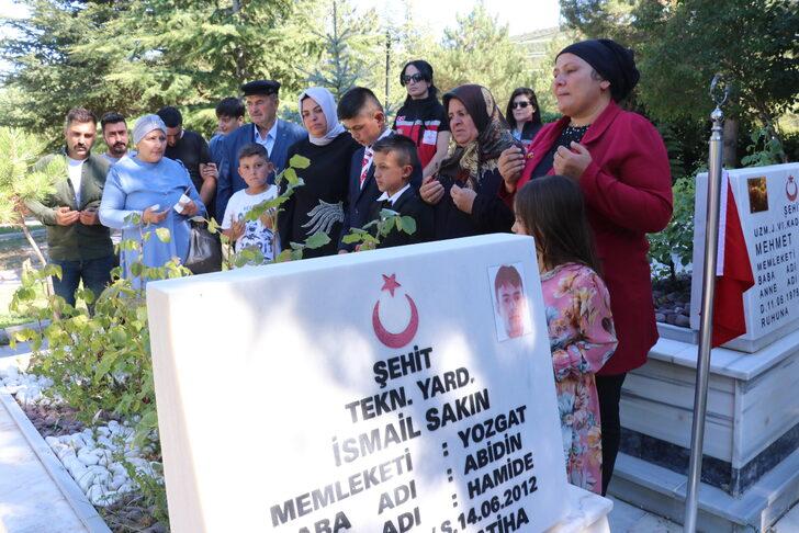 Yozgat Valisi Polat'ın makam otomobili şehit çocuklarının sünnet aracı oldu G3