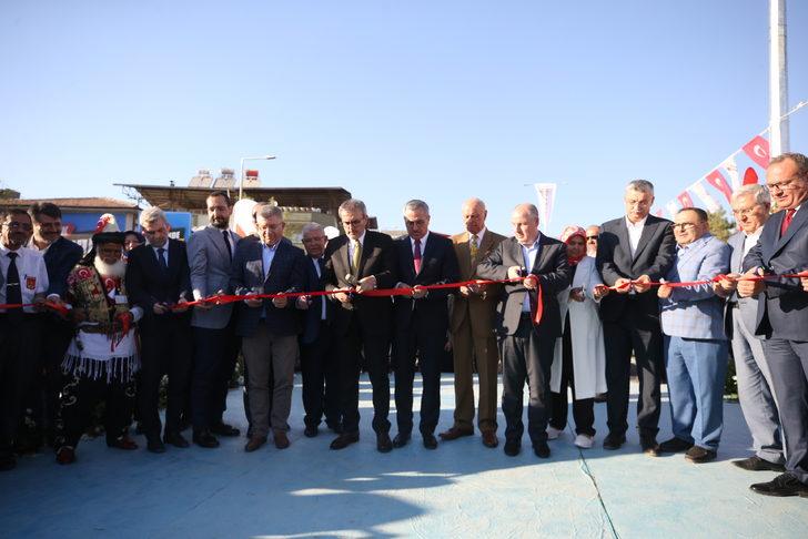 AK Parti Grup Başkanvekili Ünal, Kahramanmaraş'ta köprü açılışında konuştu: G3