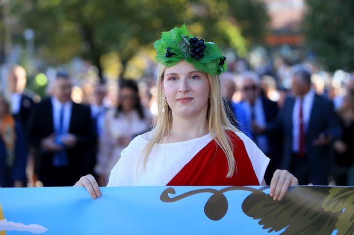 Kırklareli'nde "Bağ Bozumu Şenlikleri" başladı G4