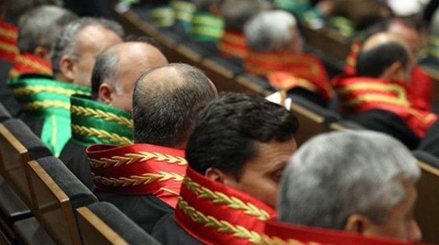 HSYK&rsquo;dan Adli ve İdari yargı kararnamesi