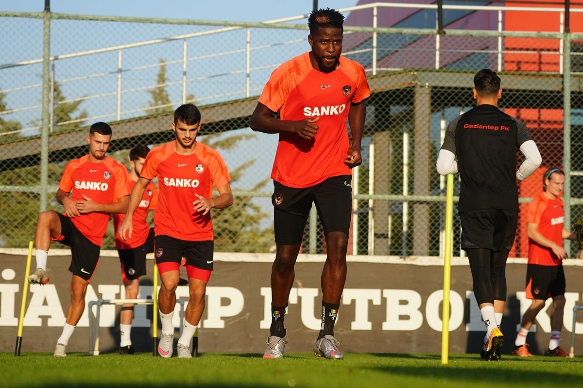 Gaziantep FK, &Uuml;mraniyespor ma&ccedil;ının hazırlıklarına devam etti