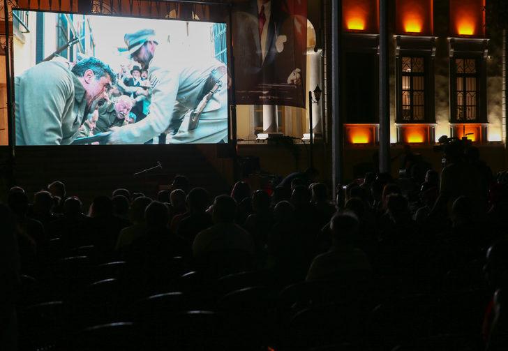 İzmir'in kurtuluşunun yıl dönümünde Unutma (Süleyman Fethi Bey) filmi gösterildi G2