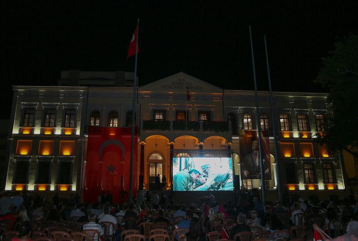İzmir'in kurtuluşunun yıl dönümünde Unutma (Süleyman Fethi Bey) filmi gösterildi G4