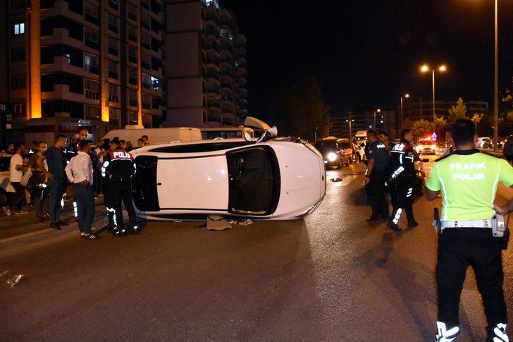 Kırıkkale'de iki otomobilin çarpıştığı kazada biri polis 5 kişi yaralandı G2