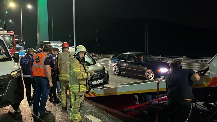 FSM'de "dur" ihtarına uymayan panelvan polislere çarptı, 2 memur yaralandı G5