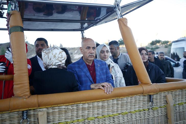 Tarım ve Orman Bakanı Vahit Kirişci Kapadokya'da yerli balon ile uçtu G5