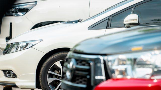 'Ucuz otomobilde hayaller suya düştü’ dedi: Tüm araba markaları tehlikeye girdi! ‘5-10 bin tane daha fazla Togg satmak için…’