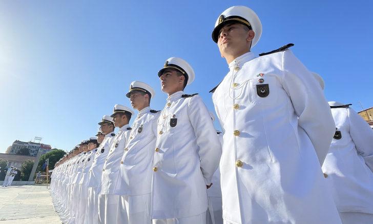 İleri deniz eğitimine katılan Harp Okulu öğrencileri Çanakkale'ye geldi G3