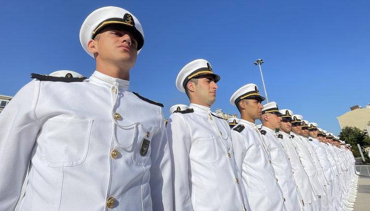 İleri deniz eğitimine katılan Harp Okulu öğrencileri Çanakkale'ye geldi G4