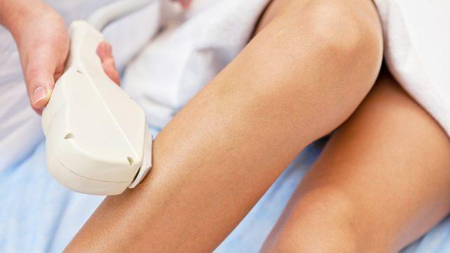 Tüylerden kurtulmak için sıklıkla tercih ediliyor! Epilasyon kansere neden olur mu?