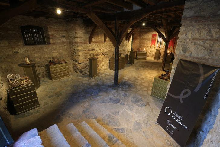 Kırklareli'nde 8 bin 200 yıl önce köy yaşamında kullanılan objeler, seramiğe yansıtıldı G5