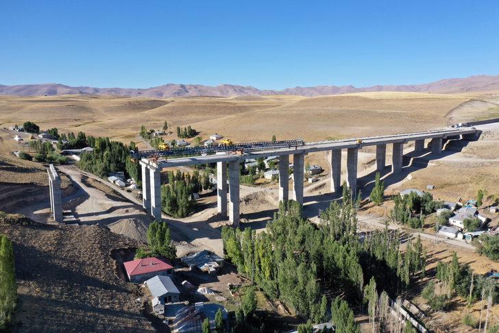 Kışın sürücüleri rahatlatacak Ağrı'daki kara yolunun yapımında sona yaklaşıldı G3