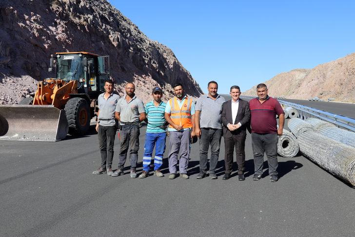 Kışın sürücüleri rahatlatacak Ağrı'daki kara yolunun yapımında sona yaklaşıldı G4