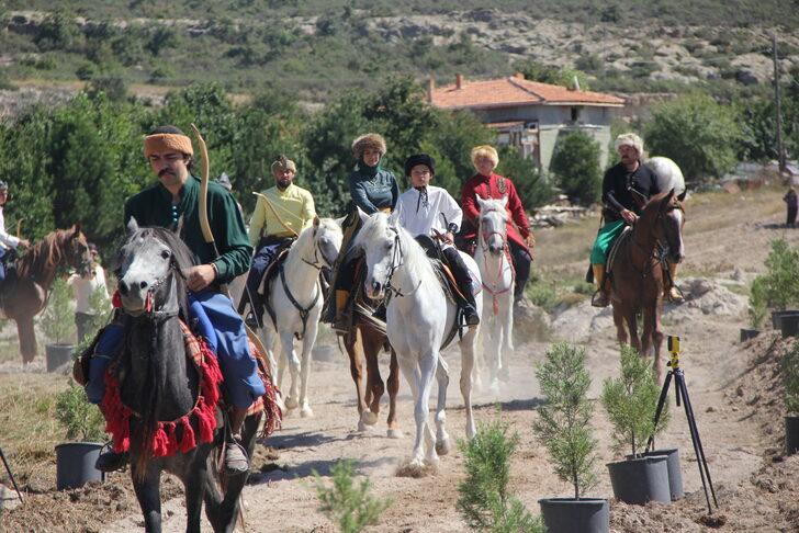Atlı Okçuluk Türkiye Şampiyonası yarı final yarışları Afyonkarahisar’da başladı G5
