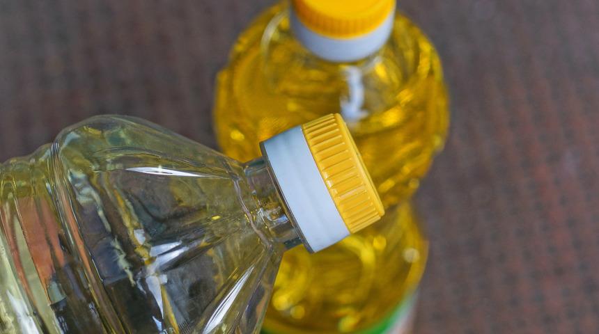 Mutfakların demirbaşı, her yemeğin temel malzemesi... Ayçiçeği yağı sağlıklı mı?