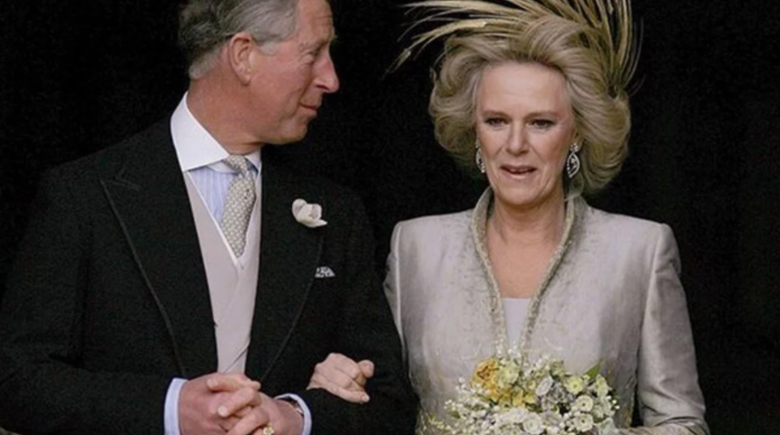 3.Charles resmen İngiltere Kralı oldu! Eşinin tacındaki Osmanlı detayı dikkatleri çekti