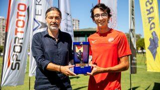 Mete Gazoz, Sportif Fair Play Kariyer Dalı ödülünü Antalya'da aldı