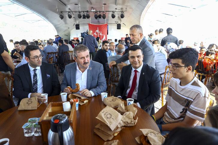 BBP Genel Başkanı Destici, Alperen Ocaklarının Boğaz gezisinde konuştu: G3