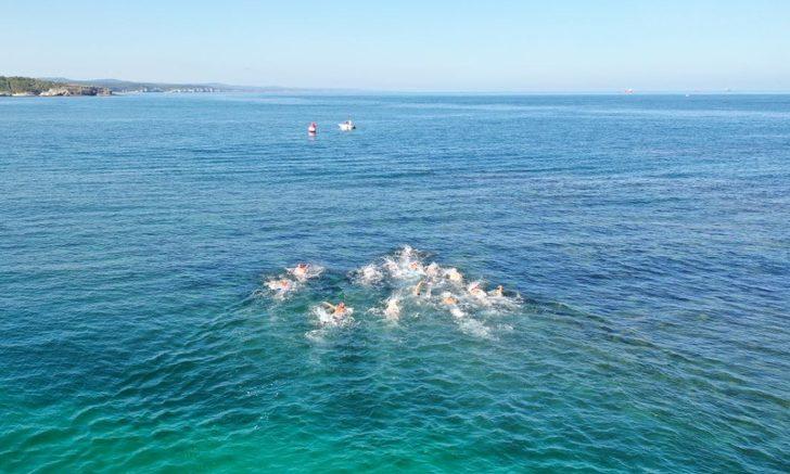 Uluslararası Açık Su Yüzme Şampiyonası "Golden Cup" Kocaeli'de yapıldı G3