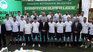 Sakarya Büyükşehir Beldiyespor Hentbol Takımı tanıtıldı