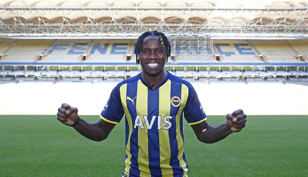 Son dakika: Fenerbah&ccedil;e'den resmi a&ccedil;ıklama geldi! Armindo Bruma, Mauricio Lemos ve Filip Novak'a lisans &ccedil;ıkartılmadı...