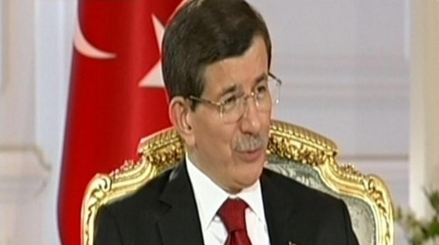 Başbakan Davutoğlu'ndan önemli açıklamalar