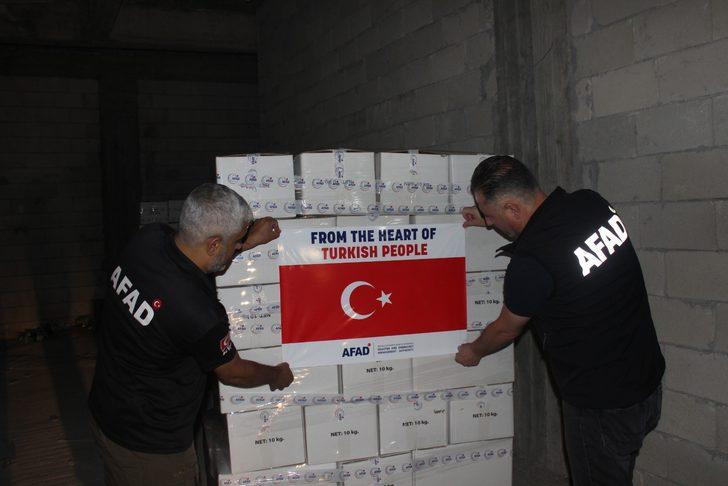 Kilis'ten Pakistan'daki sel bölgesine 2 tır yardım gönderildi G1