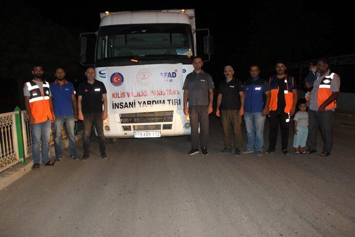 Kilis'ten Pakistan'daki sel bölgesine 2 tır yardım gönderildi G3