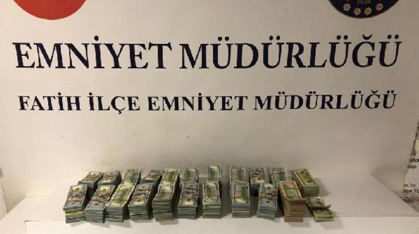 Dövizcide 20 milyon liralık vurgun! Sırt çantası ele verdi