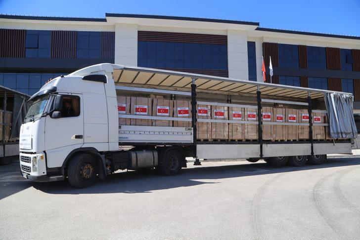 Pakistan'daki selzedeler için Kastamonu'dan 2 yardım tırı gönderildi G2