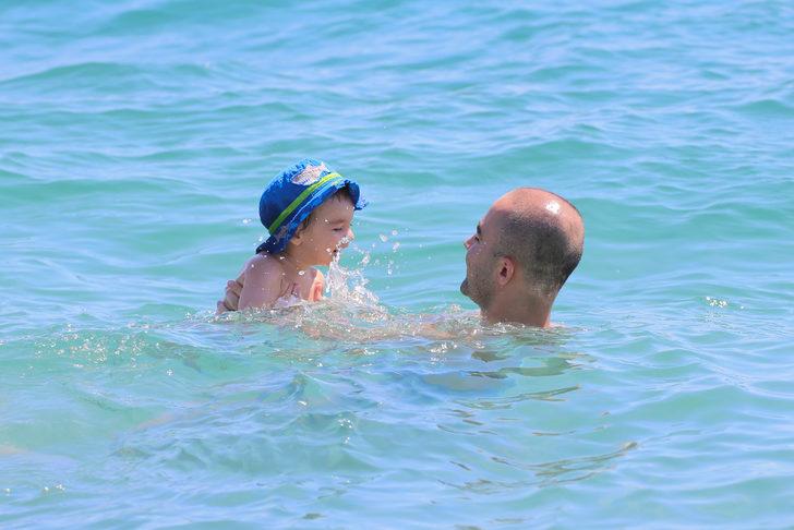 Antalya sahillerinde yoğunluk azaldı G4