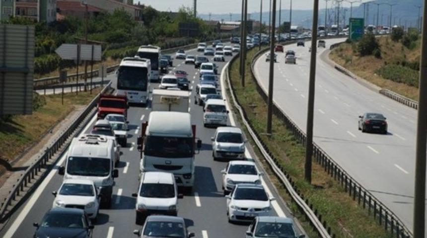 TEM'e ge&ccedil;ecek ara&ccedil; s&uuml;r&uuml;c&uuml;leri i&ccedil;in uyarı