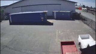 Papua Yeni Gine'de 7,6 büyüklüğünde deprem! Deprem anı kameralara böyle yansıdı: Çok korkutucu