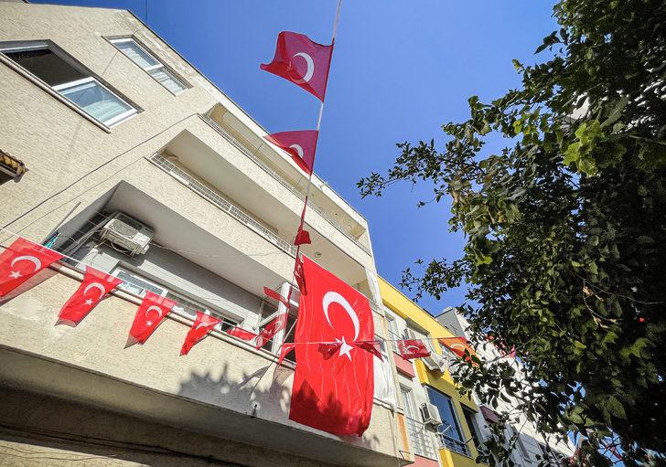 Şehit Uzman Çavuş Yıldırım'ın Mersin'deki ailesine şehadet haberi verildi G3