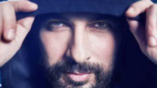 Hangi Tarkan şarkısında hayatın anlam buluyor?