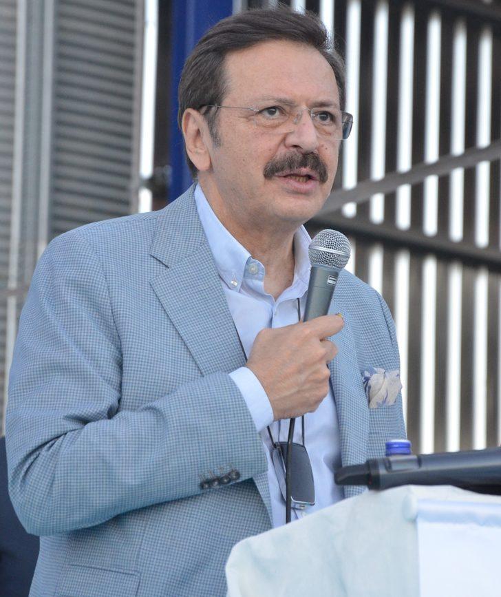 TOBB Başkanı Hisarcıklıoğlu, Karaman'da açılış ve ödül töreninde konuştu: G1