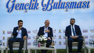 İçişleri Bakanı Soylu, Mardin Dargeçit'te gençlerle buluştu: