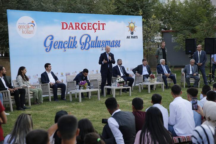 İçişleri Bakanı Soylu, Mardin Dargeçit'te gençlerle buluştu: G4