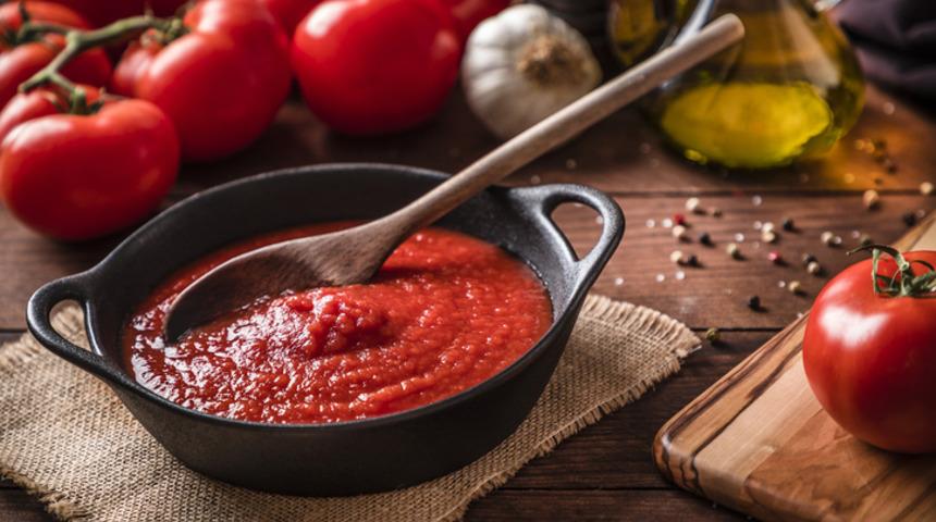 Domates sosu nasıl yapılır? Domates sosu malzemeleri neler?