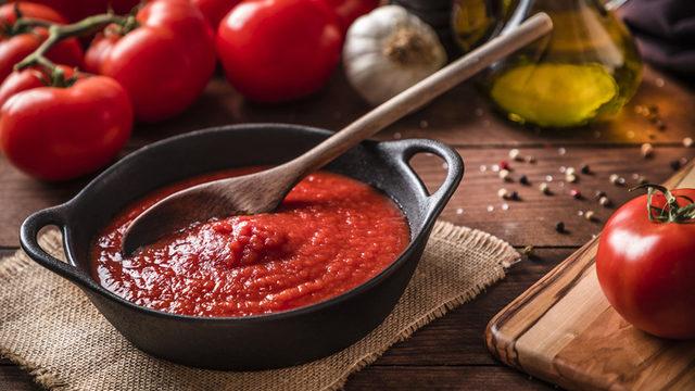 Domates sosu nasıl yapılır? Domates sosu malzemeleri neler?