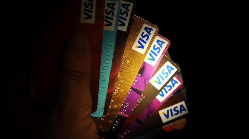 Hesap ve kartları kiralayıp kara para aklıyorlar! '4 bin TL' ödeyeceğiz diyerek tuzağa düşürüyorlar