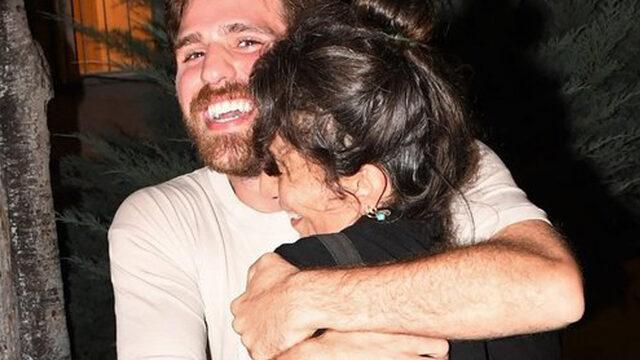 Berker Güven kendisinden 14 yaş büyük sevgilisi Nihal Yalçın'ı öpücüklere boğdu