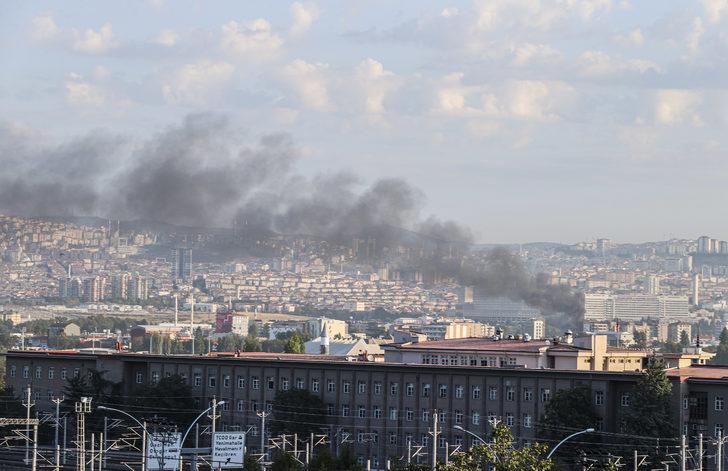 Ankara'da atık kağıt deposunda çıkan yangın söndürüldü G3