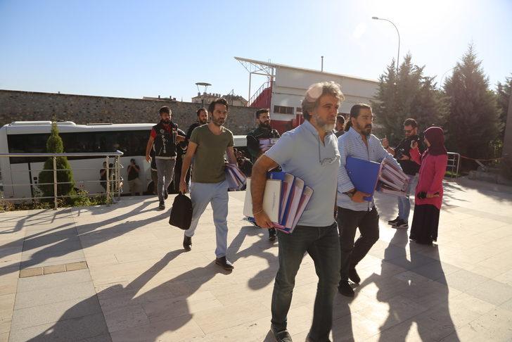 Nevşehir'deki uyuşturucu operasyonunda yakalanan 33 şüpheli adliyede G3