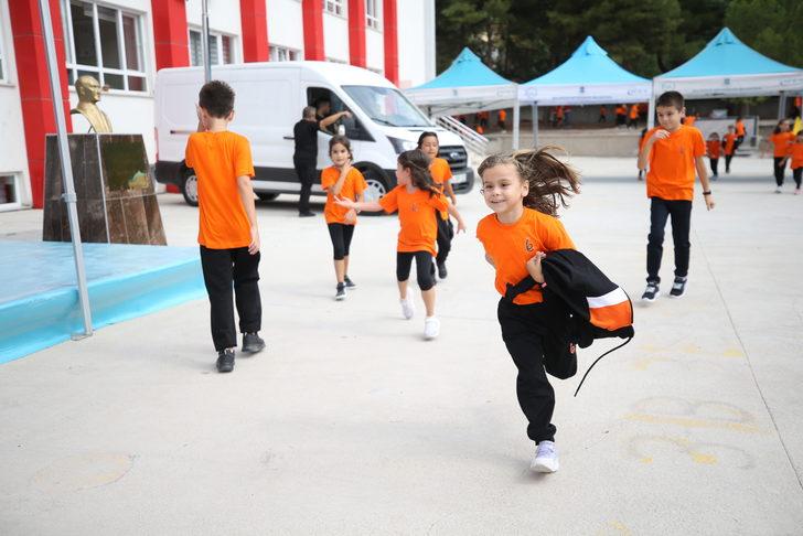 Bursa ve çevre illerde yeni eğitim öğretim yılı başladı G2