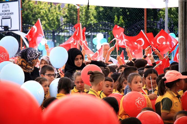 Konya ve çevre illerde yeni eğitim öğretim yılı başladı G2